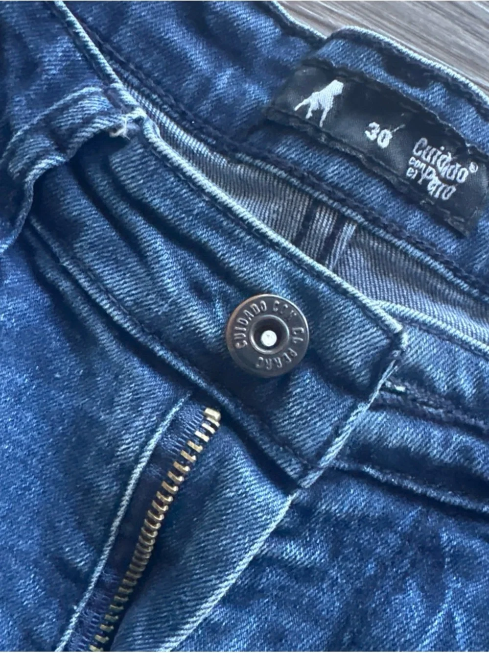 Men's Skinny Jeans in Faded Blue Wash